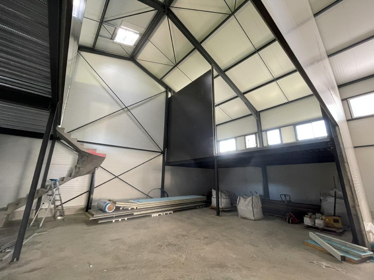 Local d'activité Chignin 578m² Location local d'activité Chignin Savoie OLACT2317255 8